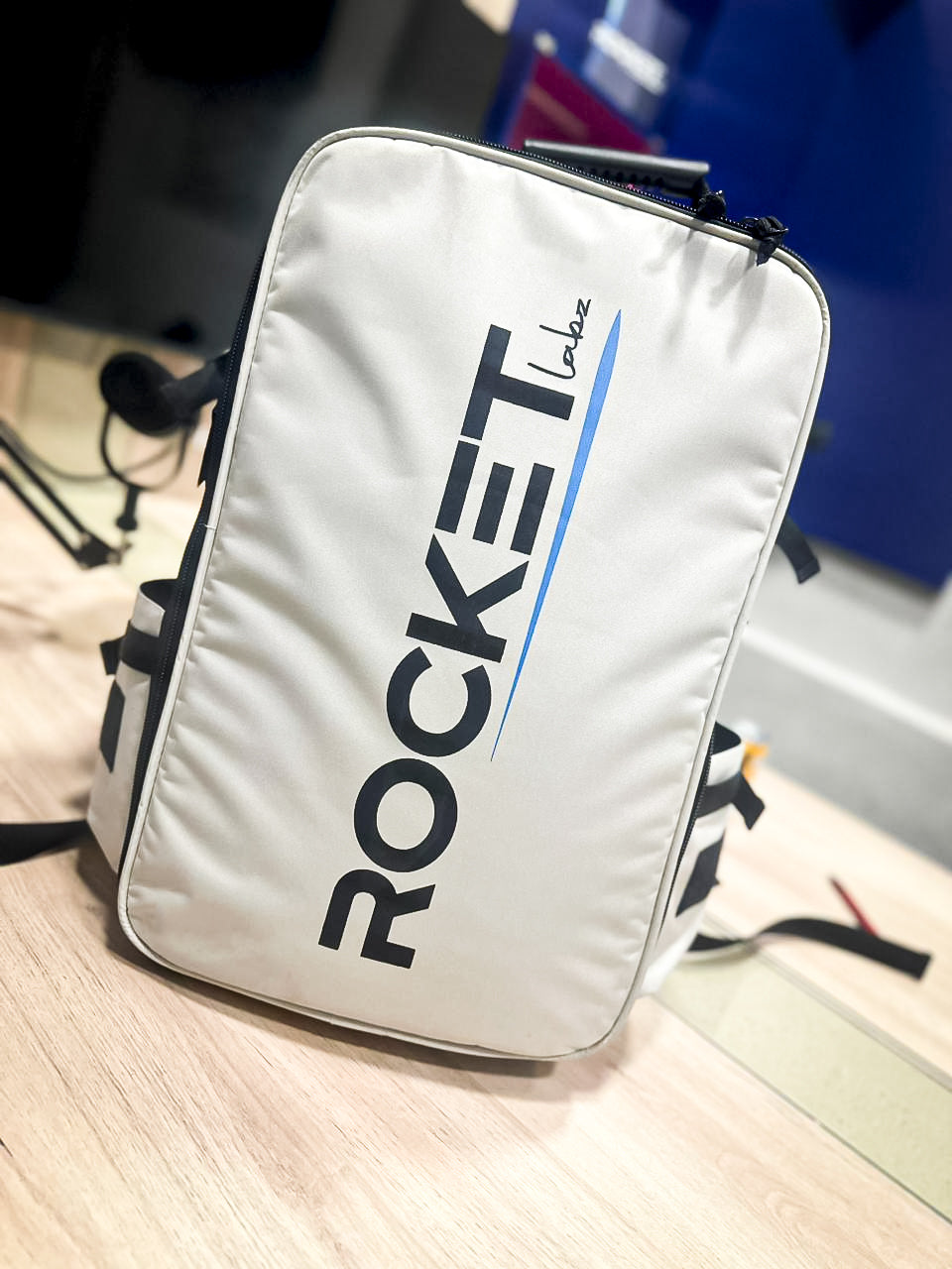 Rocket Engine Backpack Rocket Backpack Branca 39L - Modelo Astronauta – Rocket Labz
